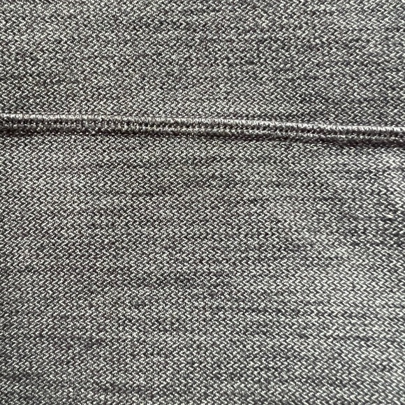 RARE Knit Lululemon Aligns - Picture 2 of 4